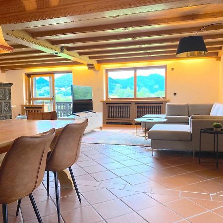 Grosszuegige Ferienwohnung Am Tegernsee Mit Suedbalkon Und Wallbergblick Bad Wiessee Luaran gambar