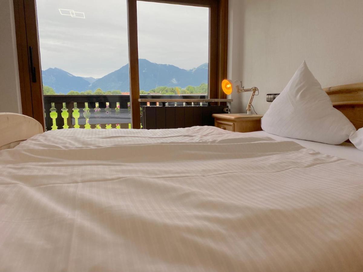 Grosszuegige Ferienwohnung Am Tegernsee Mit Suedbalkon Und Wallbergblick Bad Wiessee Luaran gambar